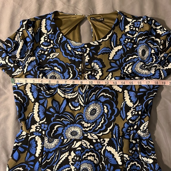 Express Womens Blue Pop Floral Culottes Jumpsuit Mid Calf Long Sleeve - Picture 7 of 16